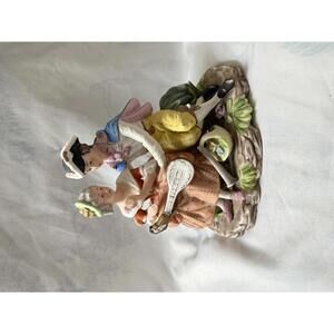 Vintage Royal Crown Victorian Couple Lovers Lord & Lady Porcelain Figurine -Mint